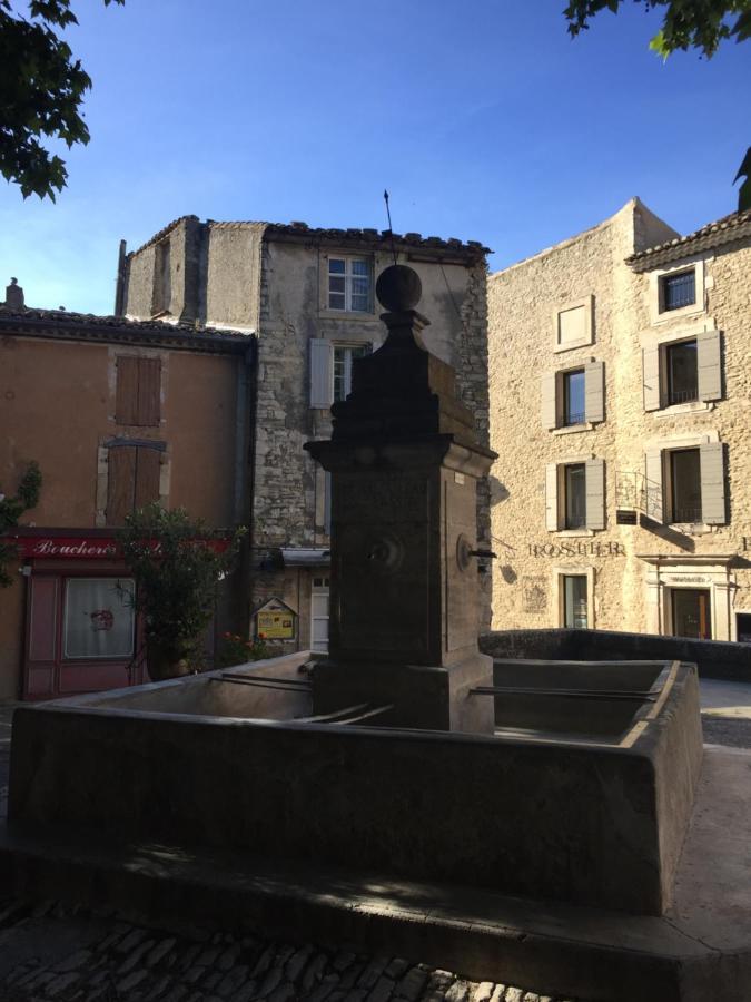 Apartamento Chez Marius Gordes Vue panoramique sur luberon Exterior foto